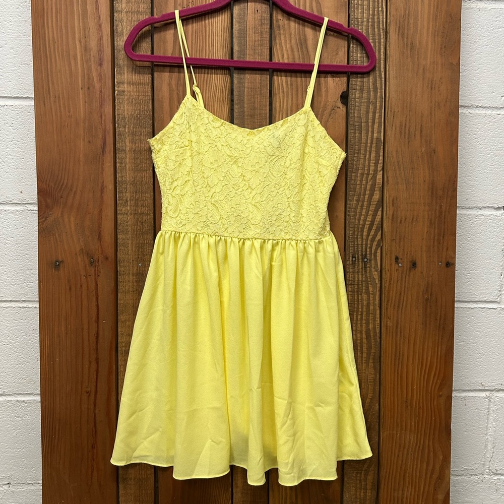H&M Divided size 6 yellow dress - Picture 4 of 8